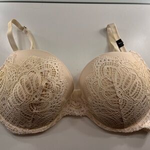 NEW Victoria’s secret Dream Angels push up bra